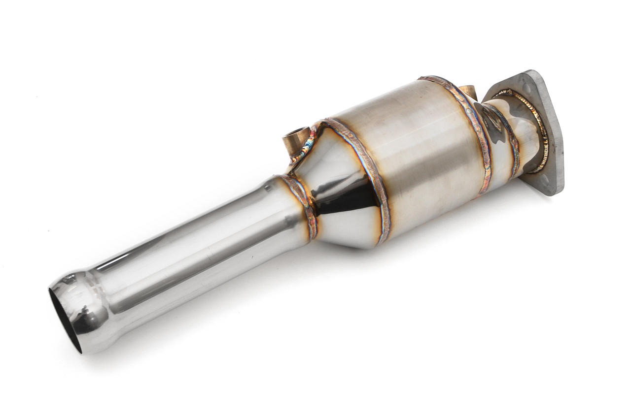 Fabspeed Aston Martin V8 Vantage Sport Cat X-Pipe Exhaust System (2005-2010) - Image 4