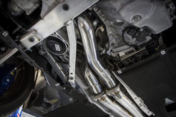 Fabspeed BMW M3/M4 (F80/F82/F83) 1st link comp. Downpipes (2014-2020) - Image 4