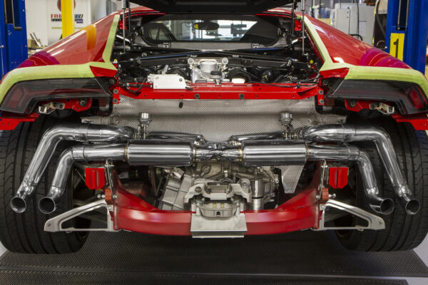 Fabspeed Lamborghini Huracan Valvetronic Supersport X-Pipe Exhaust System - Image 3